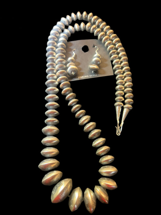 Graduated Navajo Pearls made by Angela Miller